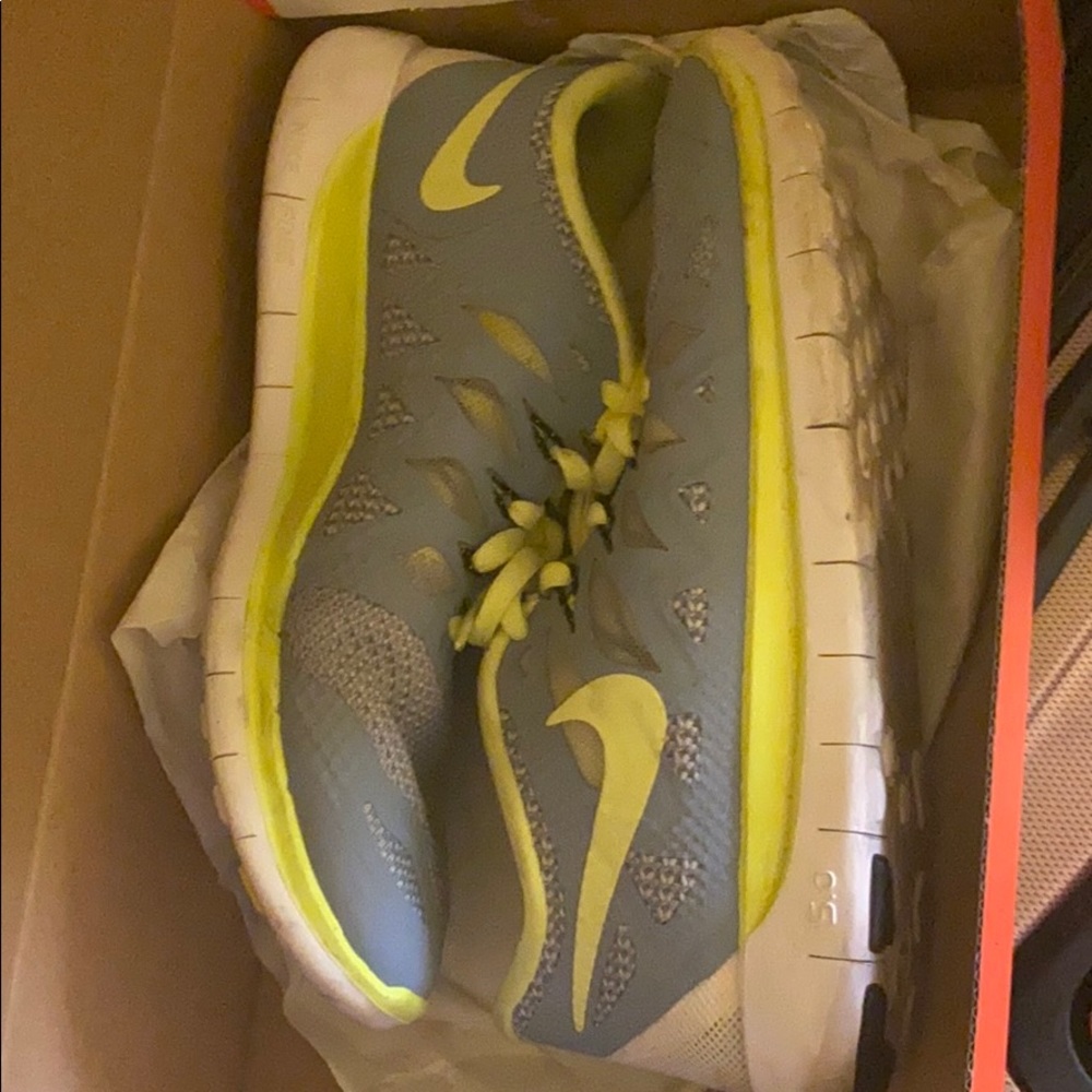 NIKE FREE 5.0 ( GS )